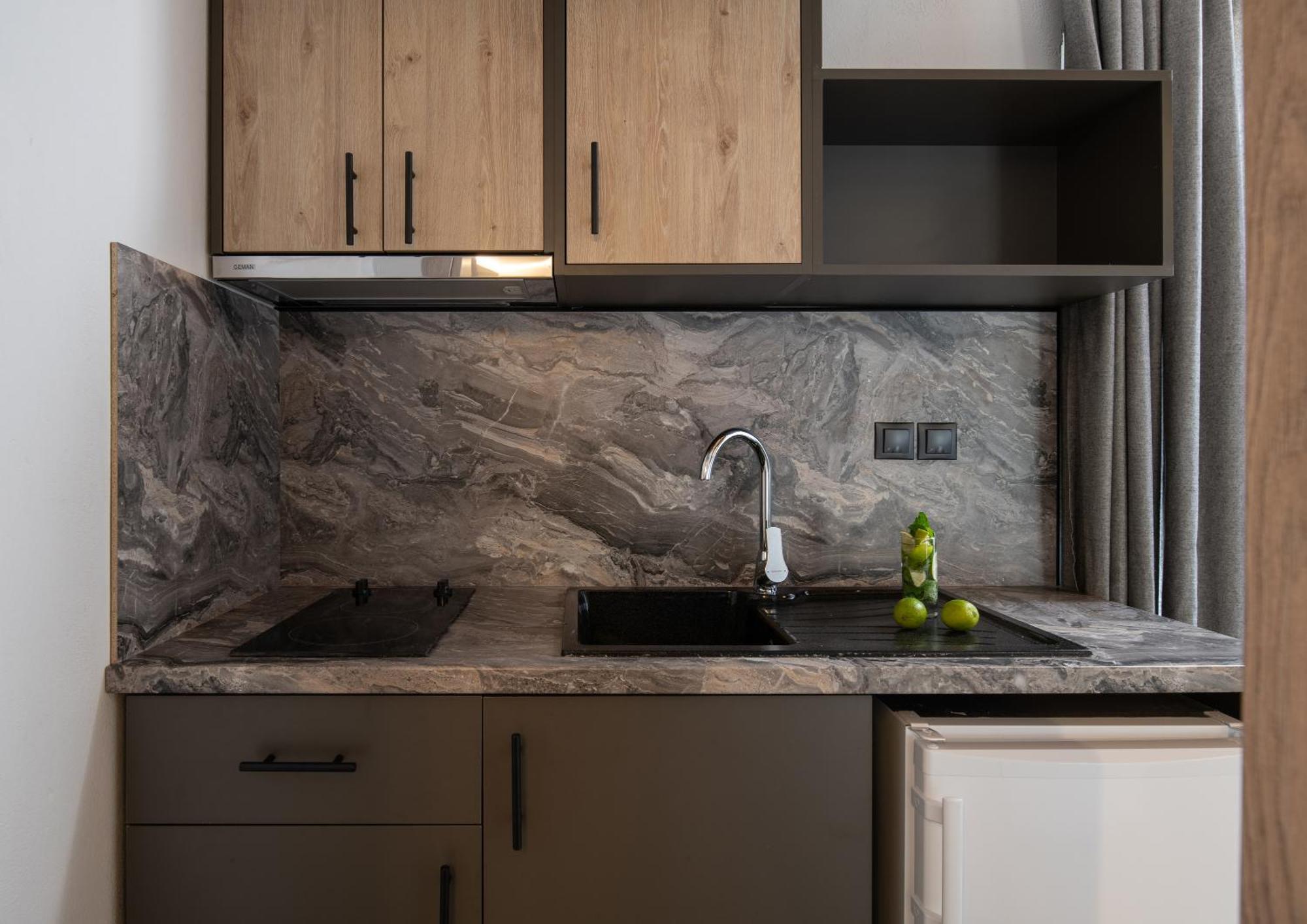 Erifili At Sarti Beach Apartments & Studios מראה חיצוני תמונה