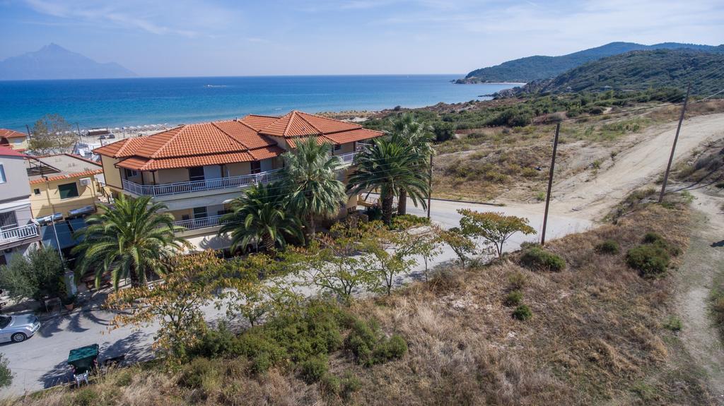 Erifili At Sarti Beach Apartments & Studios מראה חיצוני תמונה